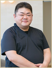 院長　佐藤 兼